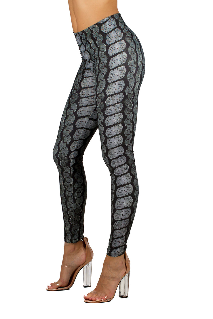LEDA MID RISE LEGGING - TIRE TREAD