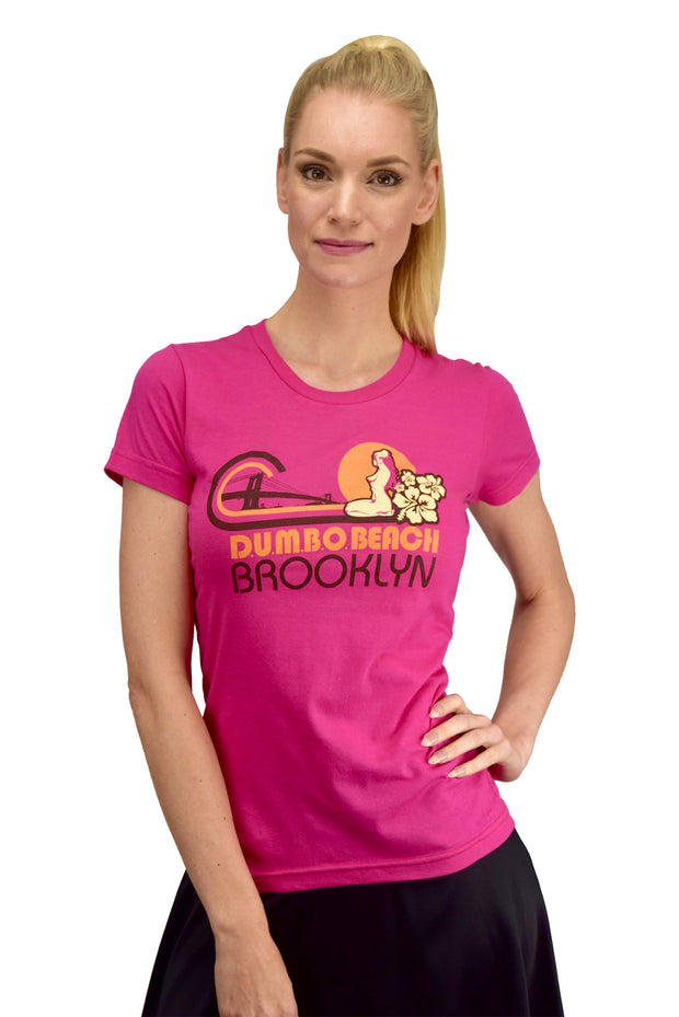 ROR - D.U.M.B.O. BEACH - WOMENS T-SHIRT - FUCHSIA